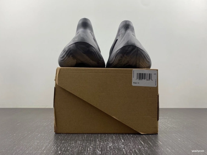 IE4931 Yeezy RNR Adidas MX Foam Granite 0719